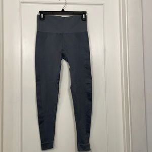 SET ACTIVE sculpt flex leggings, gray/blue slate. Sz M